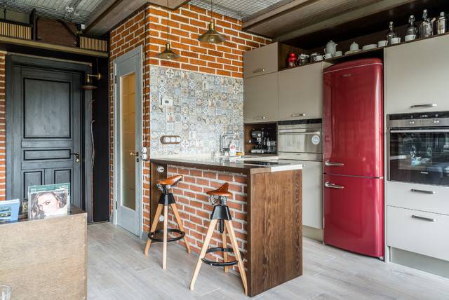 Дизайн кухни-студии с барной стойкой