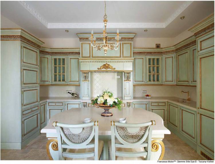 Кухня в классическом стиле с золотом, дизайн Francesco Molon Olive элитная мебель на заказ в Москв