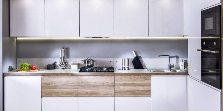 Кухня Норд в стиле минимализм с светлыми панелями из МДФ