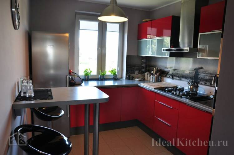 Дизайн красной кухни с реальными фото интерьеров