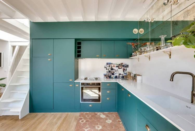 Сине зеленый кухонный гарнитур