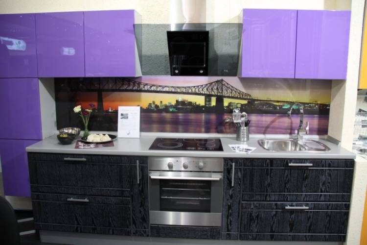 Дизайн фиолетовой кухни и сочетания оттенков