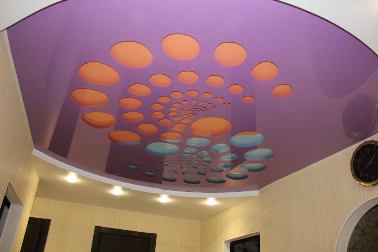 Фиолетовый натяжной и подвесной потол