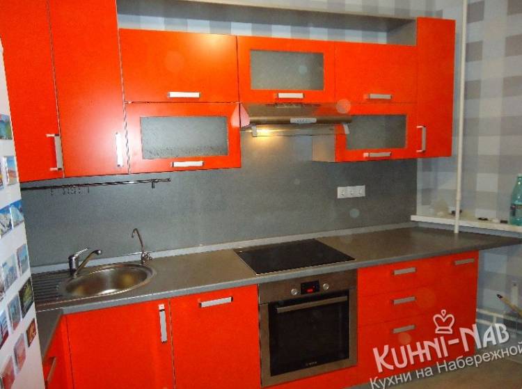 Красная кухня в Москве и области
