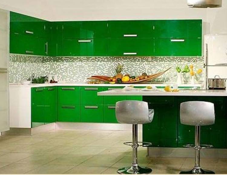 Зеленая кухня угловая