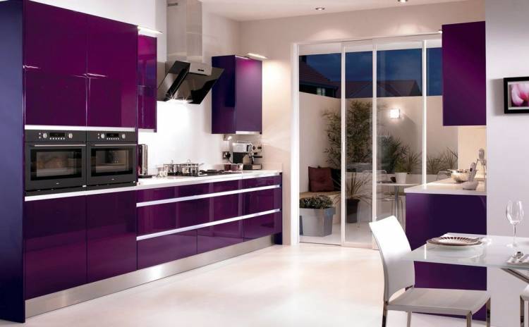 Дизайн фиолетовой кухни и сочетания оттенков