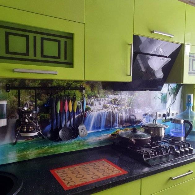 Кухонный фартук Водопад тропический (наклейка виниловая, для кухни, пленка скинали) природа, зеленый