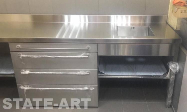 Заказать нержавеющую корпусную и встраиваемую мебель для кухни от компании State-art