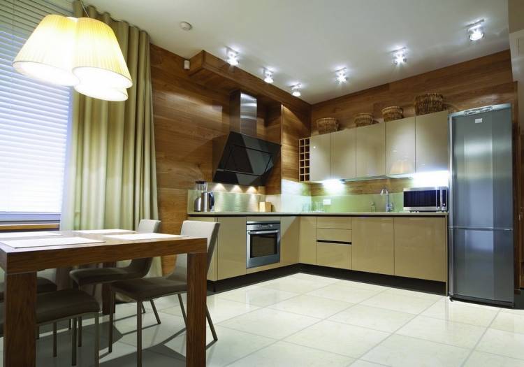 Освещение на кухне с натяжным потолком фото для маленькой кухни
