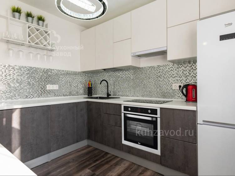 Угловая кухня с телевизором на стене: 91 фото дизайна