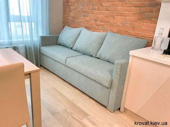 Неглубокий прямой диван на кухню на заказ в Киев
