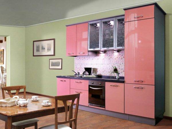 Розовая кухня