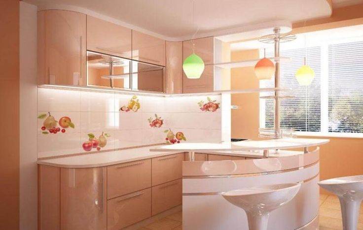 Персиковый цвет в интерьере кухни