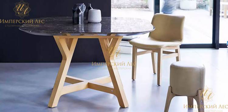 Дизайнерский стол IW Design из массива дуба и мрамора в Москв