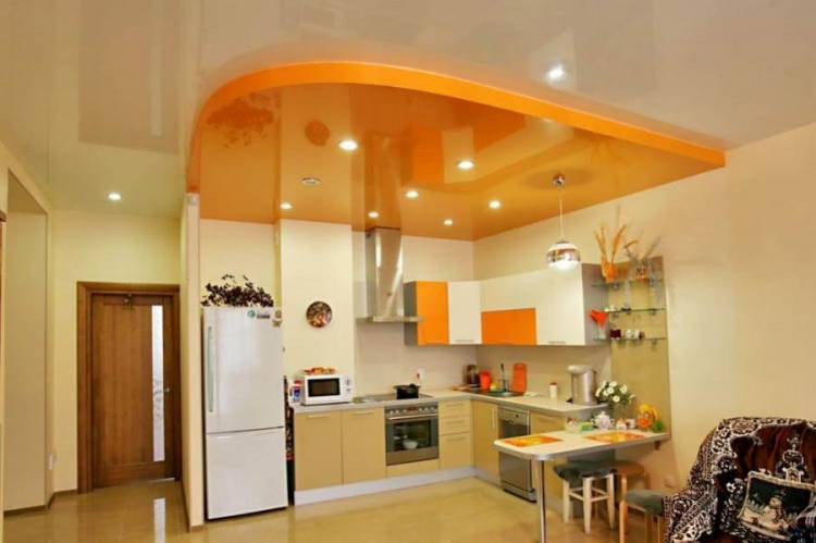Натяжные двухуровневые потолки для кухни