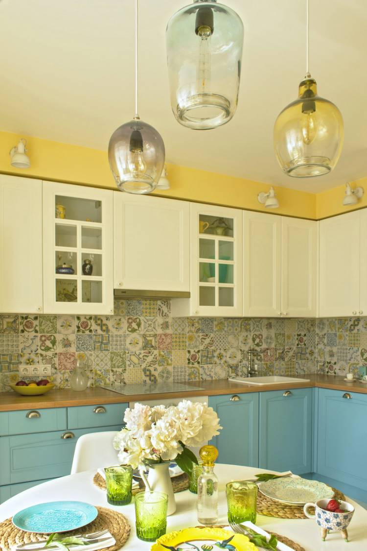 Правила сочетания цветов в интерьере кухни и лучшие решения в дизайне на фото от SALON