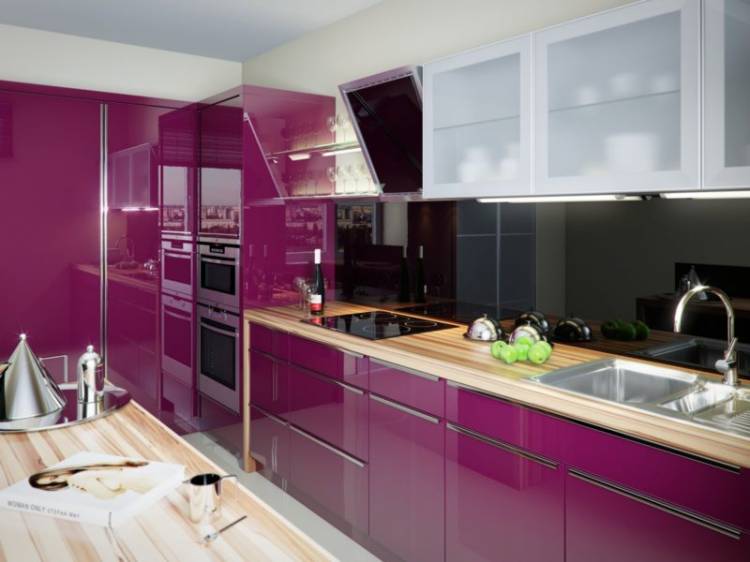 Кухня фиолетового цвет