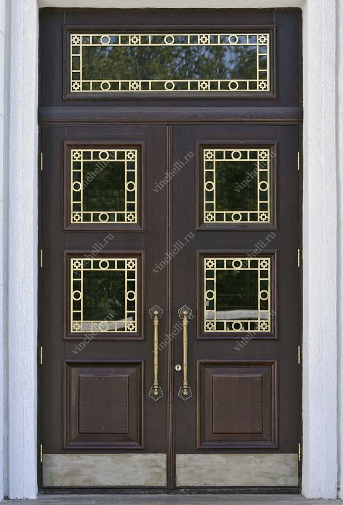 Дверь входная элитная с ковкой и стеклом