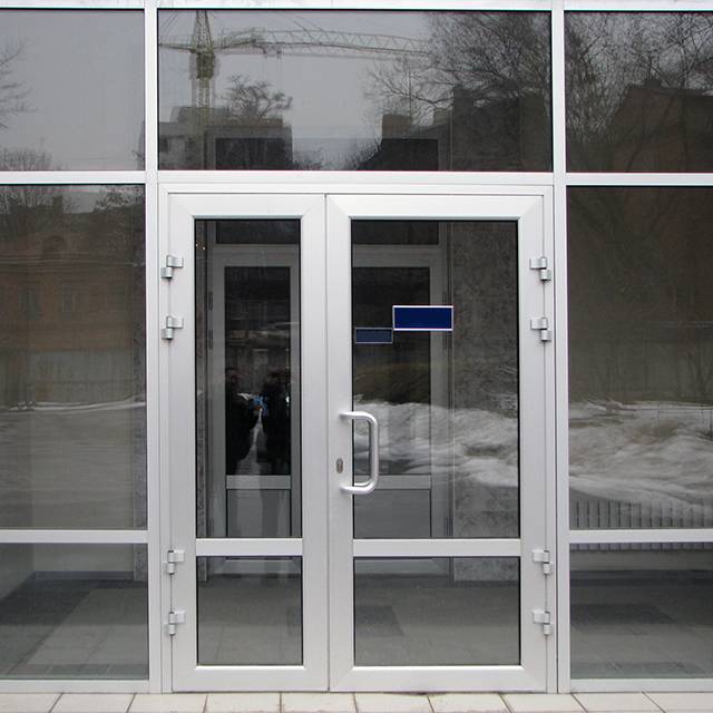 алюминиевые стеклянные входные двери с установкой
