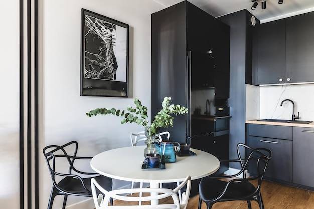 Кухня в современной однокомнатной квартире посуточно дизайн интерьер