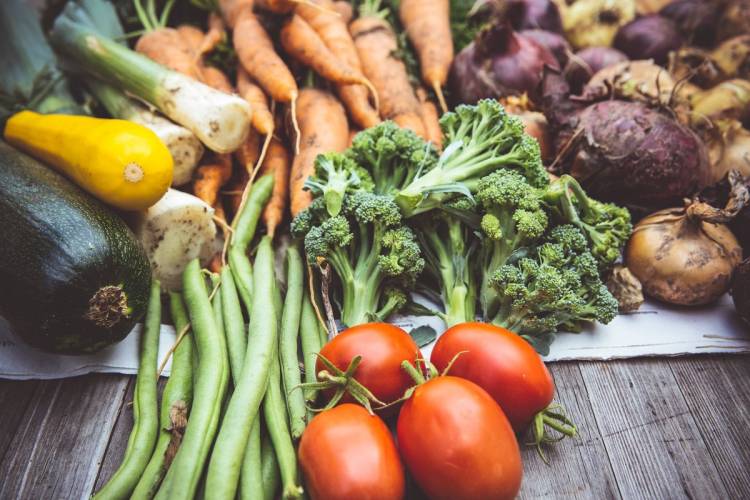 Как хранить овощи на кухне, чтобы они не пропали