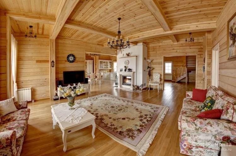 Дизайн гостиной в деревянном дом