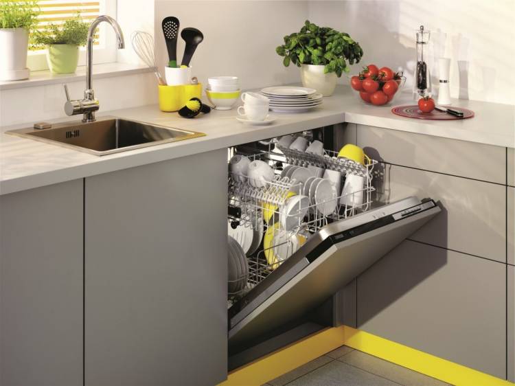 Дизайн кухни с посудомоечной машиной