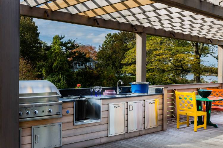 Проекты летней кухни на даче с барбекю мангалом своими руками фот
