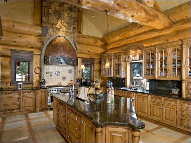 Кухни в деревянном доме из брев