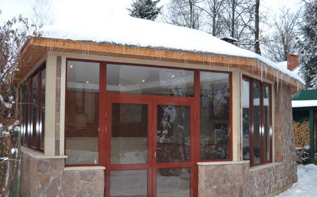 Строительство и утепление зимней кухни на дач