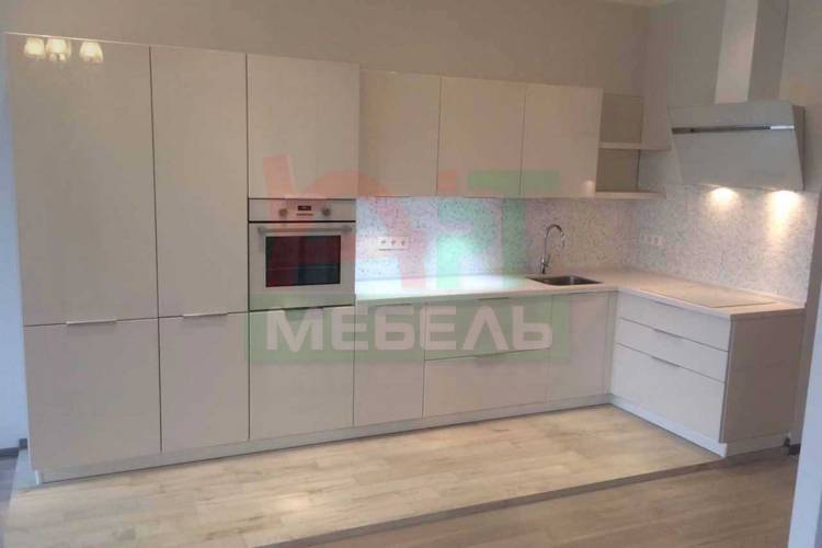 Цвет шелк серый для фасадов угловой кухни, которая в наличии в Петрозаводск