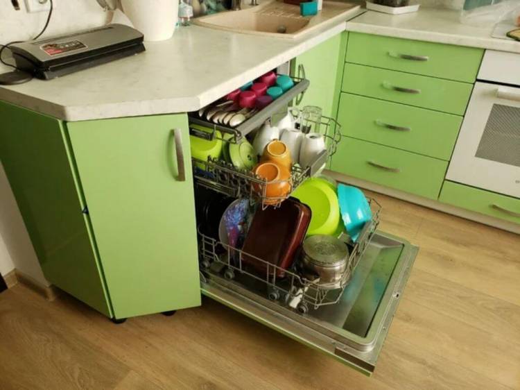 Куда поставить посудомоечную машину в маленькой кух