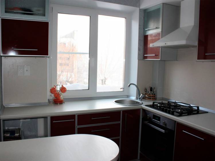 Дизайн маленьких кухонь для малогабаритных квартир