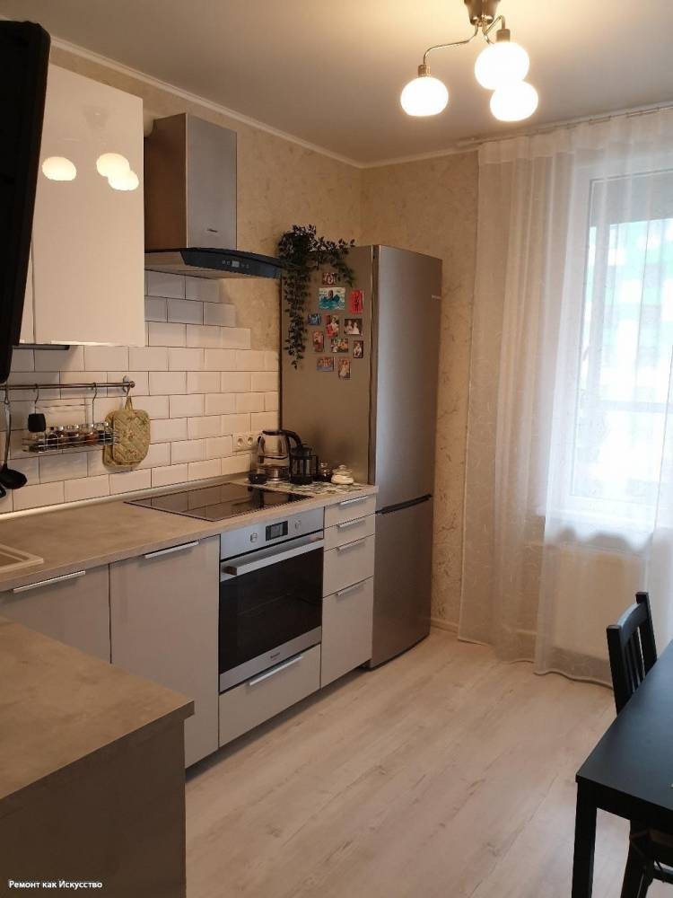 Реальные кухонь в квартирах простых гражд