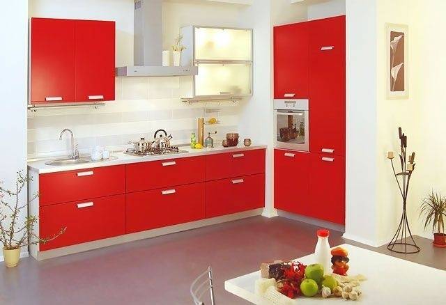 Как подобрать цвет стен, обоев и потолка для красной кухни