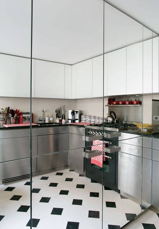 Зеркальная плитка в интерьере кухни и гостиной