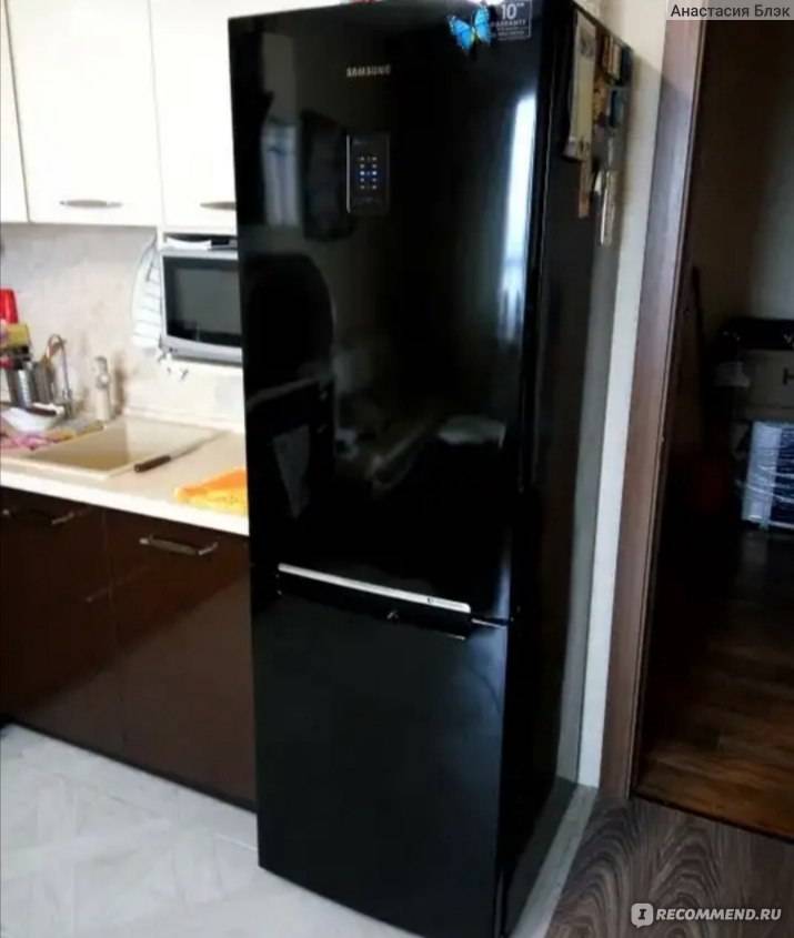 Двухкамерный холодильник Samsung RB