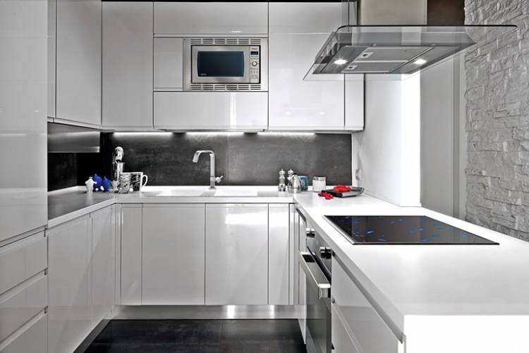 Белый цвет кухонной мебели