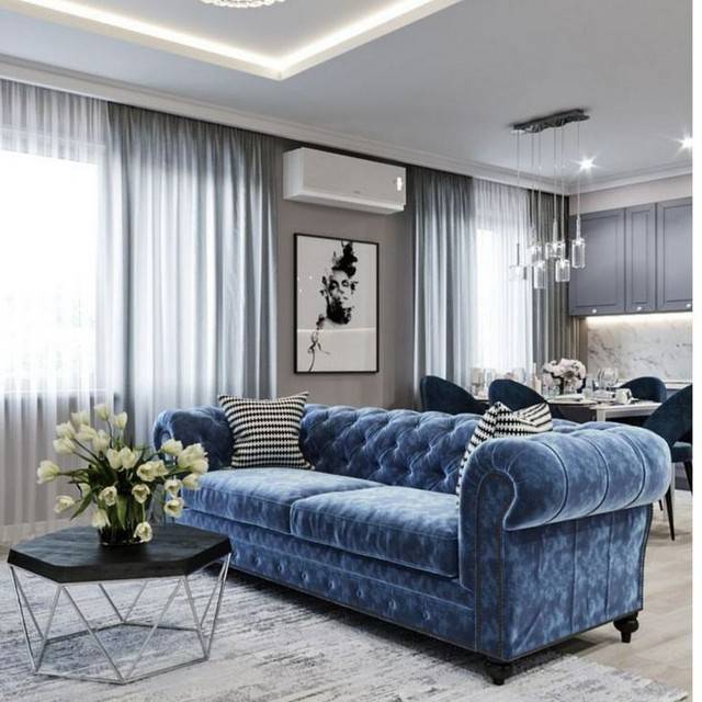 Синий диван в интерьере гостиной фото, интерьер с синим диваном, темносиний диван, угловой