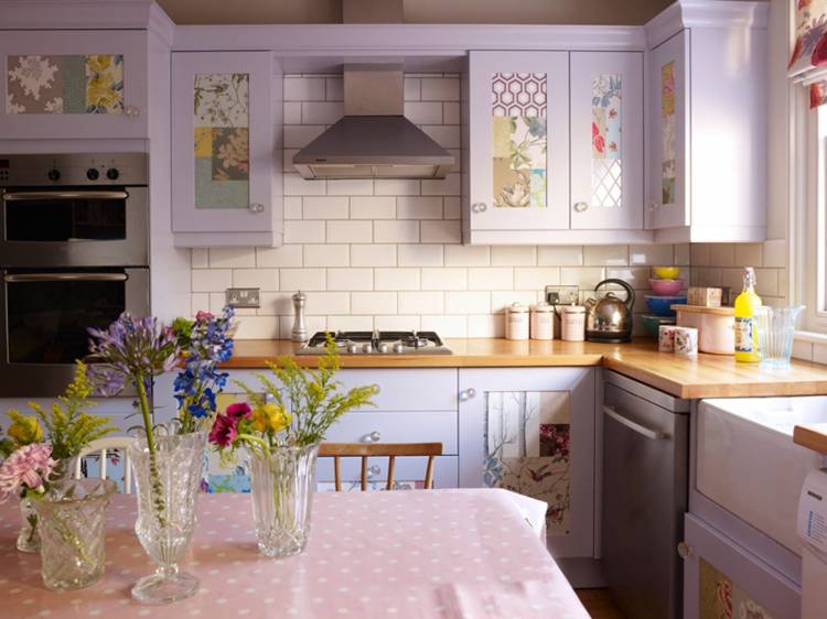 Кухня лавандового цвет