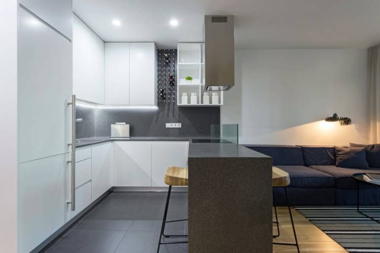 Как объединить кухню и гостиную и грамотно зонировать пространство?
