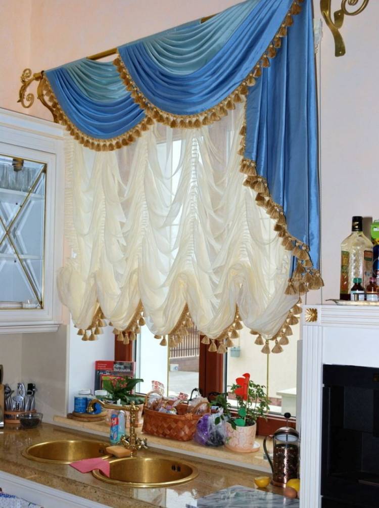 Французские шторы на кухню с ламбрекеном пошив на заказ в Москве , цены на пошив