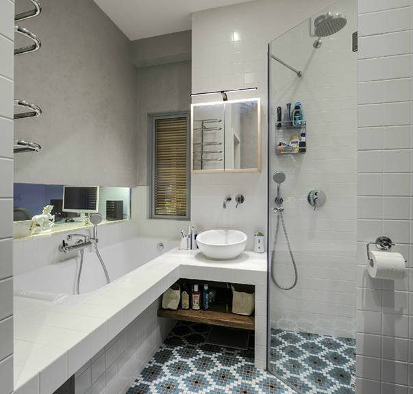 Увеличение ванной комнаты за счёт переноса в коридор