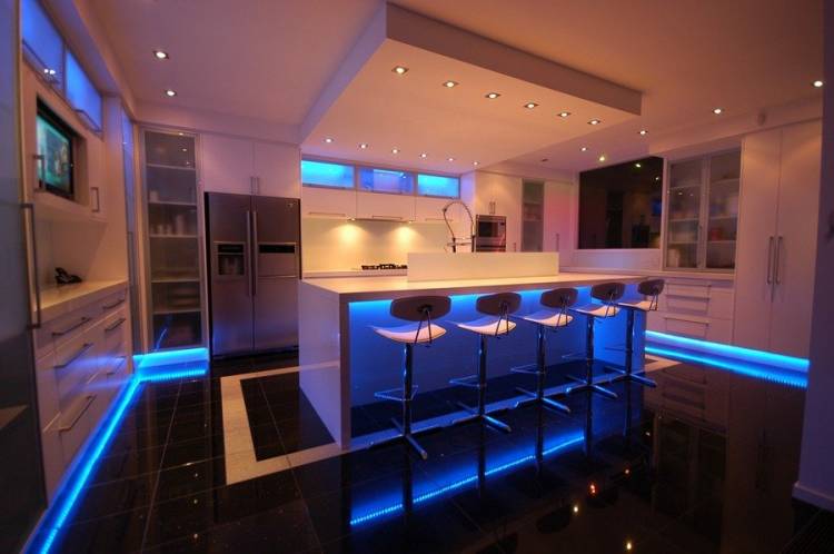 Светодиодная подсветка для кухни под шкафы