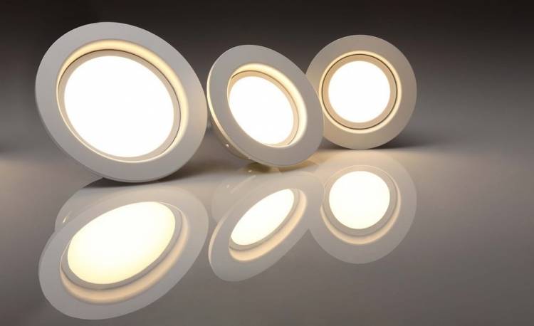 Дизайн вариантов светильников для низких потолков